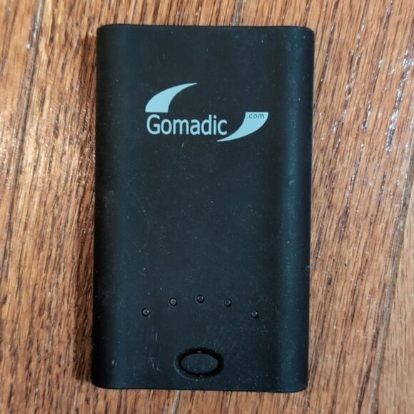 Gomadic Portable Power Batteries Chargers Cords Adapters and Accessories - Picture 4 of 9